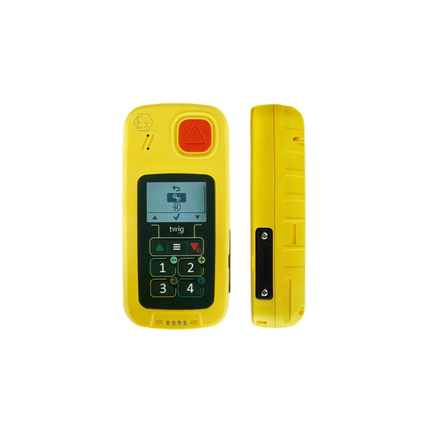 Två gula nödtelefoner med stora knappar och display, en framifrån och en från sidan.
